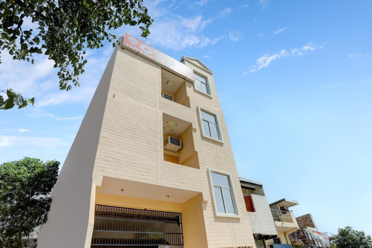 גאזיאבאד Hotel O Blu Moon מראה חיצוני תמונה